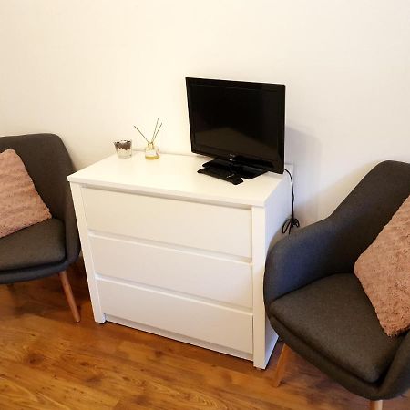 Apartman Bystrica City & Parking Banská Bystrica Dış mekan fotoğraf